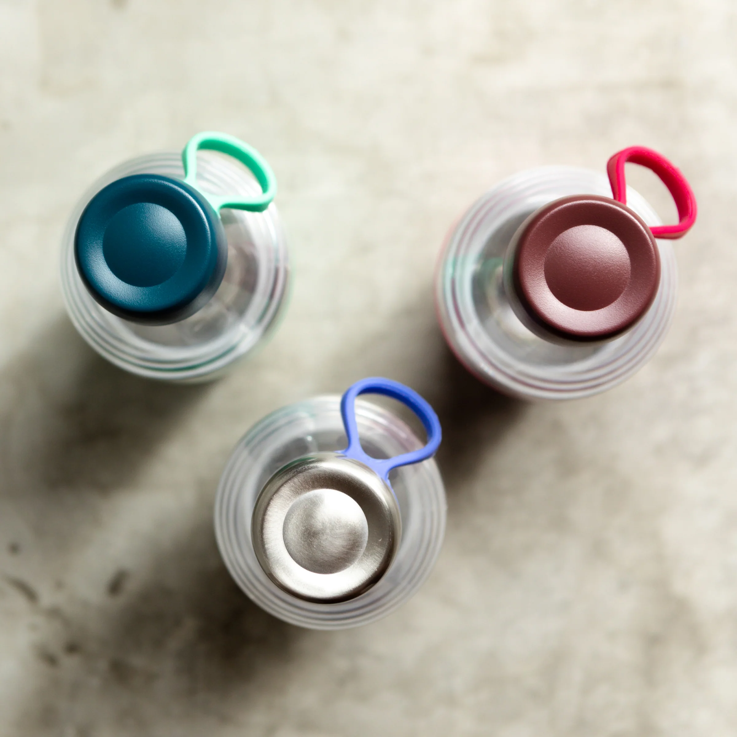 Helix Bottle Clear Top - 18oz | Fuchsia - Image 5