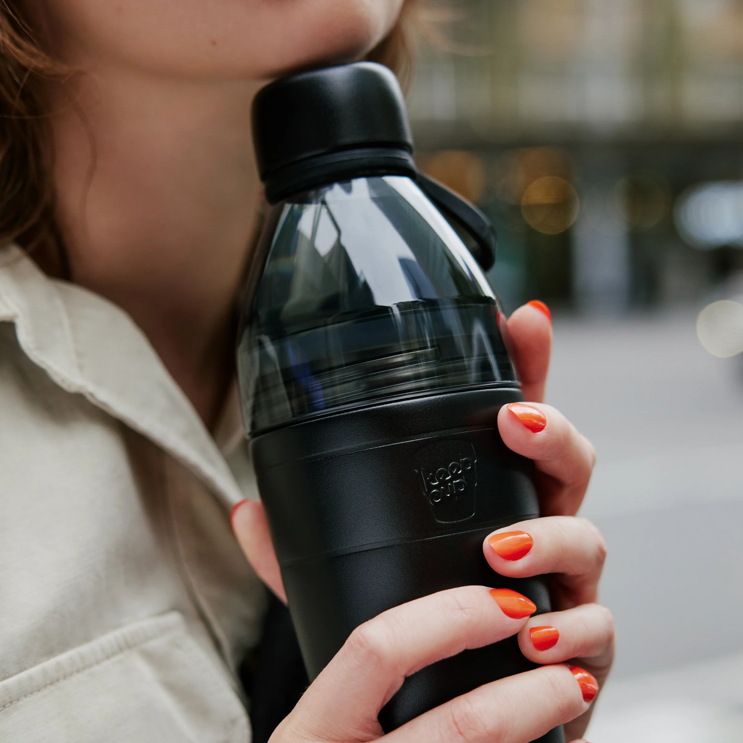 Helix Bottle Clear Top - 18oz | Black - Image 5